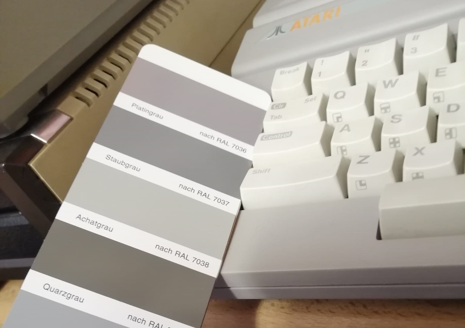 ATARI130XE-7032.jpg